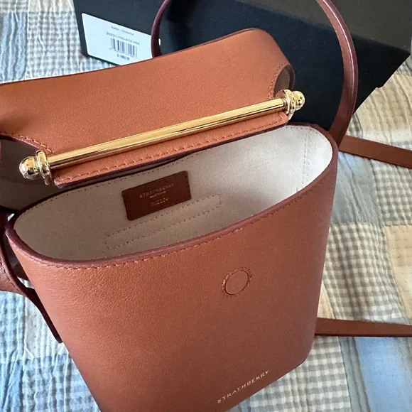 Strathberry Safari bag in Chestnut - Picture 4 of 6